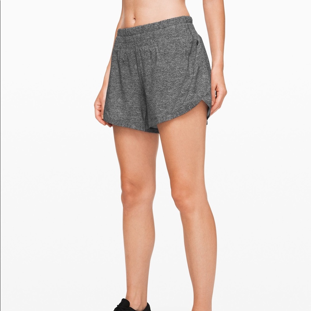 Lululemon Track that short 5”